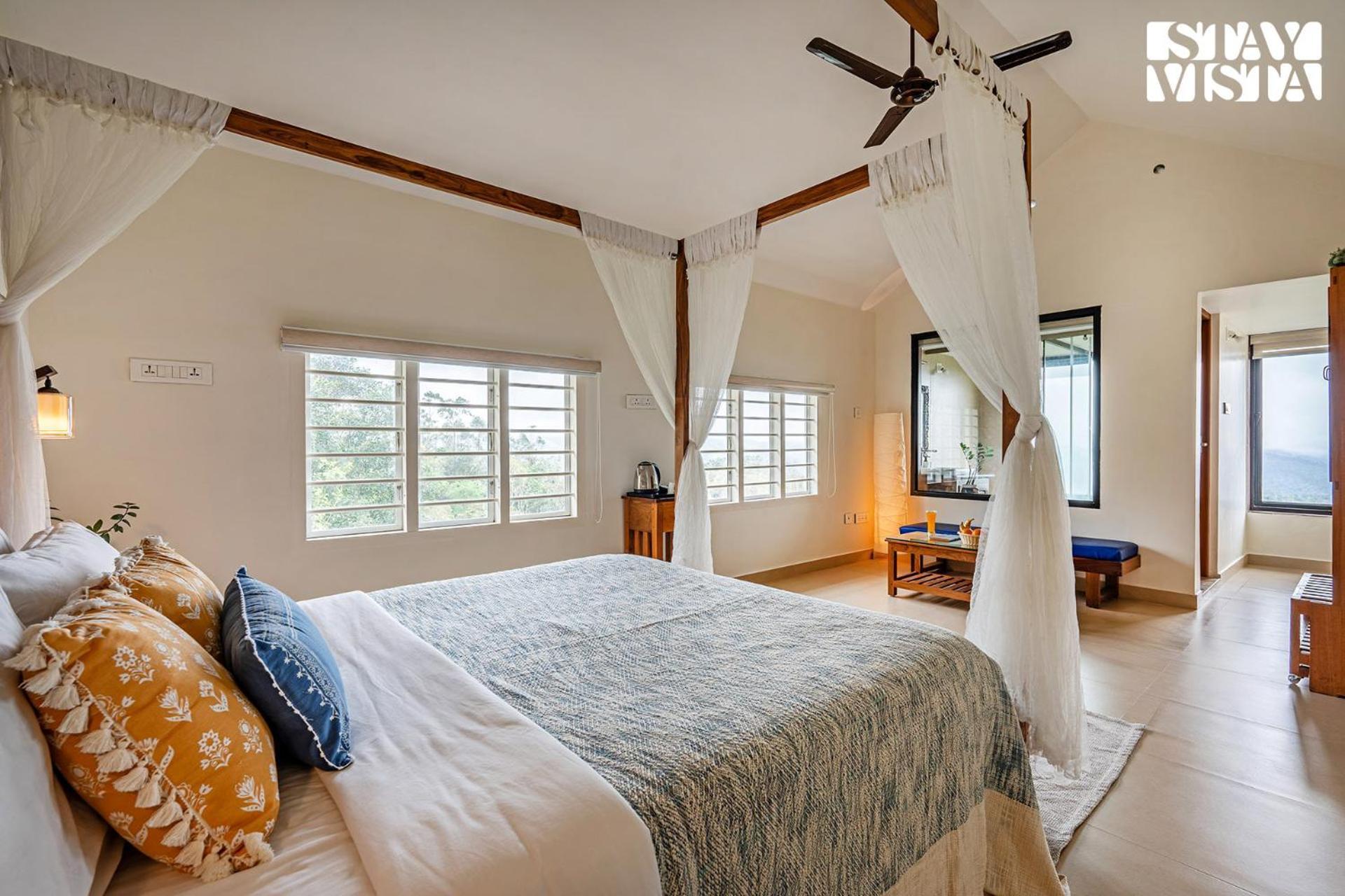 Stayvista At Titha Villa Santhanpara Exterior photo